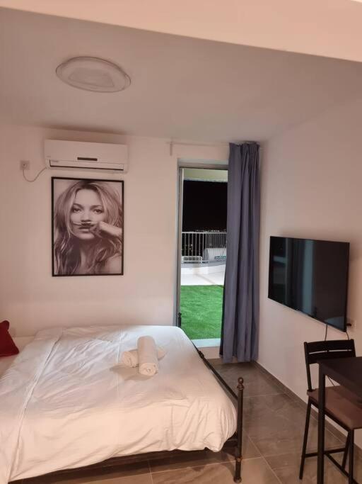 Apartament דירת זוּגַג מפנקת עם מרפסת משגעת ונוף למפרץ. Ejlat Zewnętrze zdjęcie